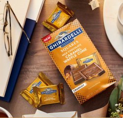 画像3: ワッフルのサクサクがおいしいミルクチョコ！Ghirardelli ミルクチョコレートキャラメルワッフルコーンスクエア  2個