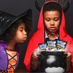 画像2: ジュースが飛び出すグミトリート！Welch's ウェルチズ ジュースフル モンスター スプラッシュ フルーツスナック 16袋