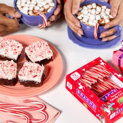 画像4: クリスマスを祝う杖の形のキャンディ！Brach's ペパーミント キャンディーケーン 6箱（72本）