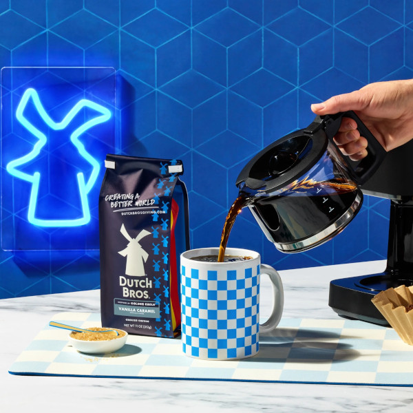 画像2: 人気のコーヒースタンド！Dutch Bros. ダッチブラザーズ コーヒー （バニラキャラメル）
